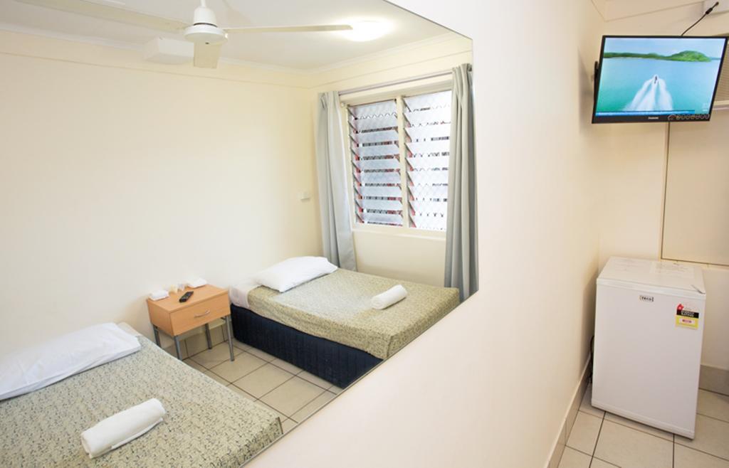 Hiway Inn Motel Ντάρβιν Εξωτερικό φωτογραφία